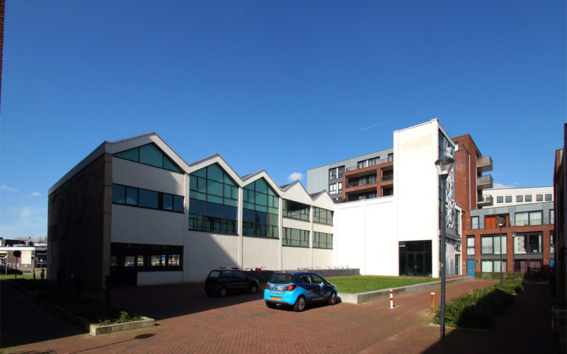 bop-aula-haarlemse school-foto-bestaand-achterzijde bop-aula-haarlemse school-foto-bestaand-achterzijde